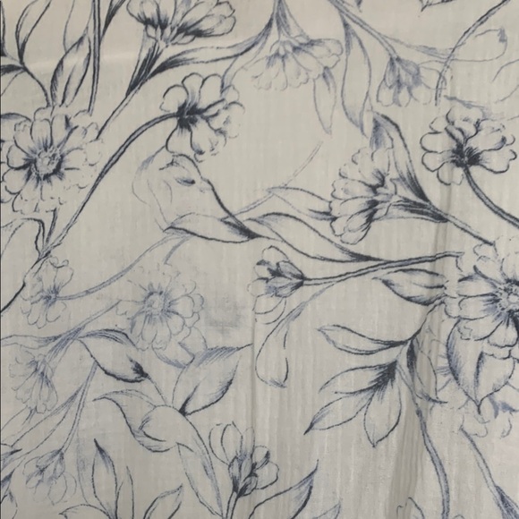 Chico’s Cotton White and Blue Floral Blouse - Picture 3 of 8